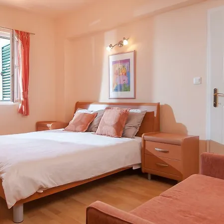 Villa Emilia Podgora (Split-Dalmatia)